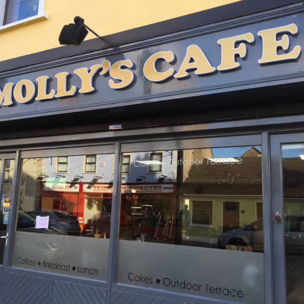 Mollys Cafe